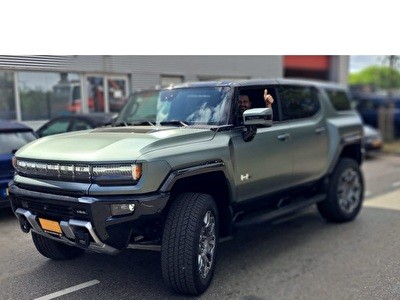 2024 GMC Hummer EV 3X  SUV 100% electric and 860 horse power