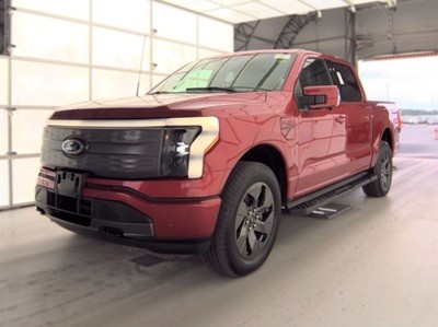 Ford F150 Lightning Lariat