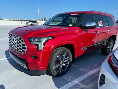Toyota Sequoia Capstone