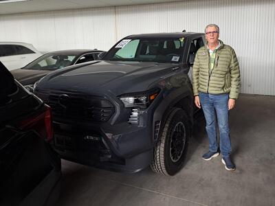 Toyota Tacoma Hybrid Off Road 