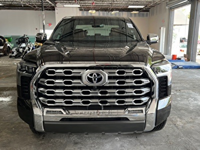 Toyota Tundra Platinum