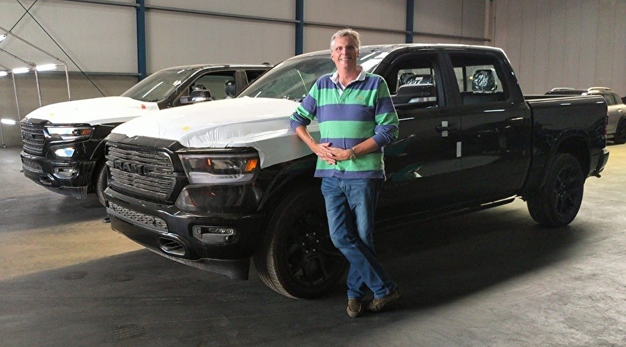 US Dealer Supply for Automotive Professionals