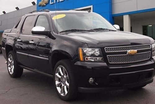 Chevrolet Avalanche 5.3 V8 4x4 LT Black Diamond Edition- Black