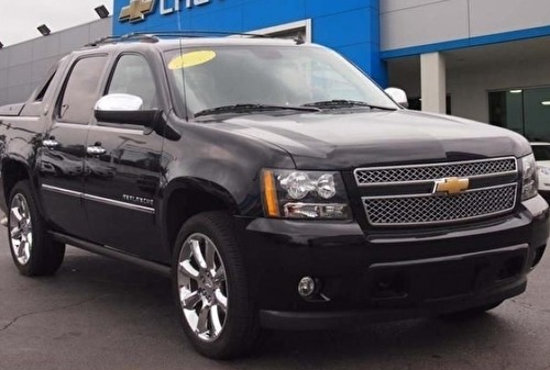 Chevrolet Avalanche LT 5.3 L V8. 