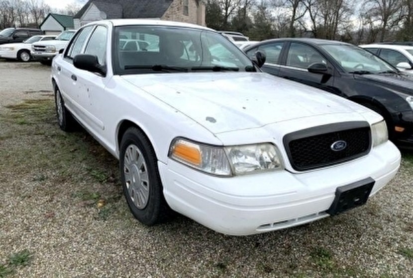 Ford Crown Victoria Police Interceptor | USA-Car-Import.com | Import