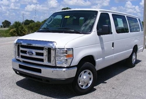 Ford E250 / 350 Econoline XL passenger van 8, 12 of 15 seats