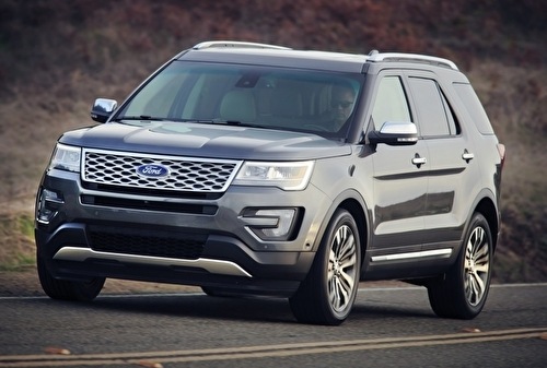 Ford Explorer Platinum AWD