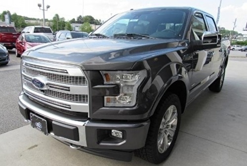 Ford F 150 XLT 4 x 4 Crew Cab