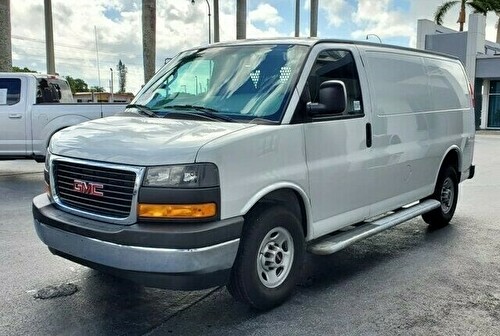  GMC Savana 2500 Van 6.0 L V8