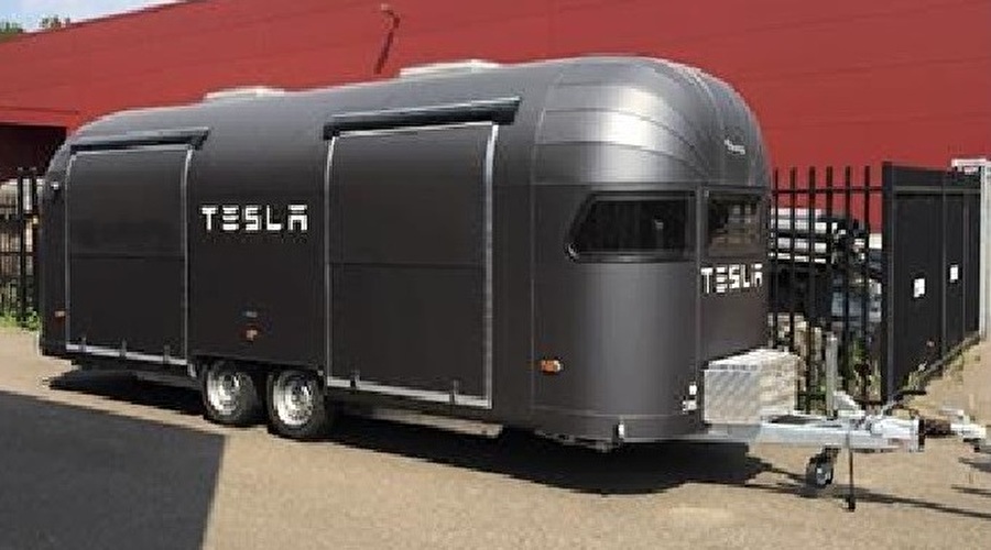 Retro Food Trucks & Caravans and Trailers