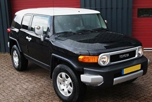 Toyota FJ Cruiser Black