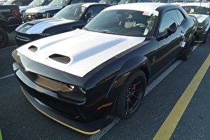 Les dernières Dodge Challengers et Charger V8