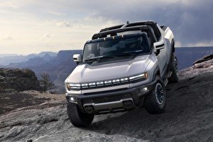 GMC Hummer EV 1000 HP and 100% electric